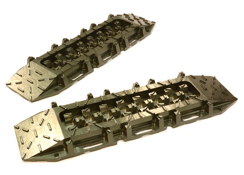 C26217GUN Realistic Alloy Vehicle Extraction & Recovery Boards for 1/10 Scale Off-Road - Image 1