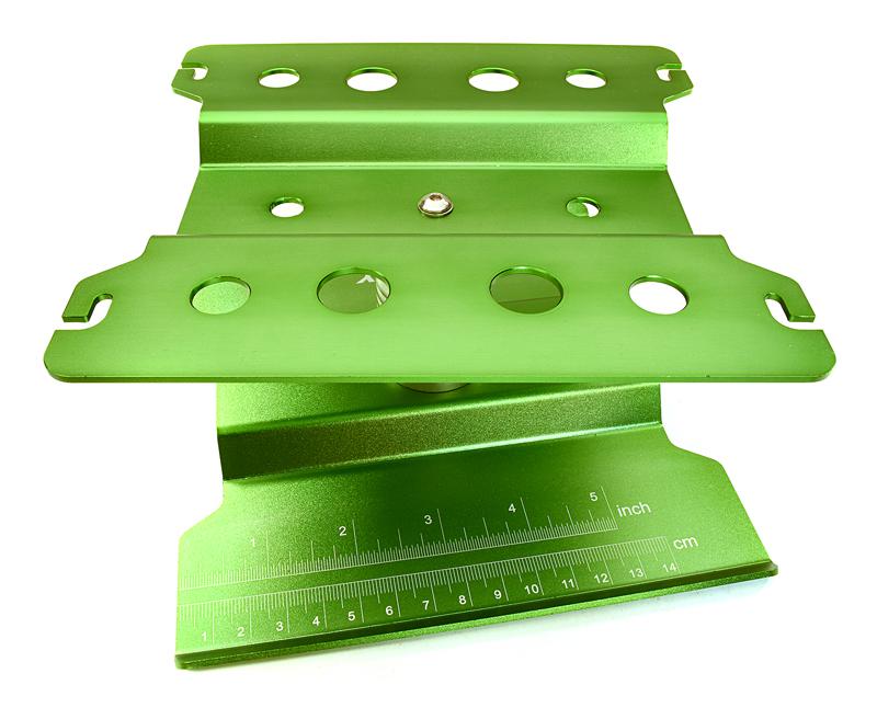 C27024GREEN Universal Car Stand Workstation for 1/8 Size (167x162x110mm) - Image 1