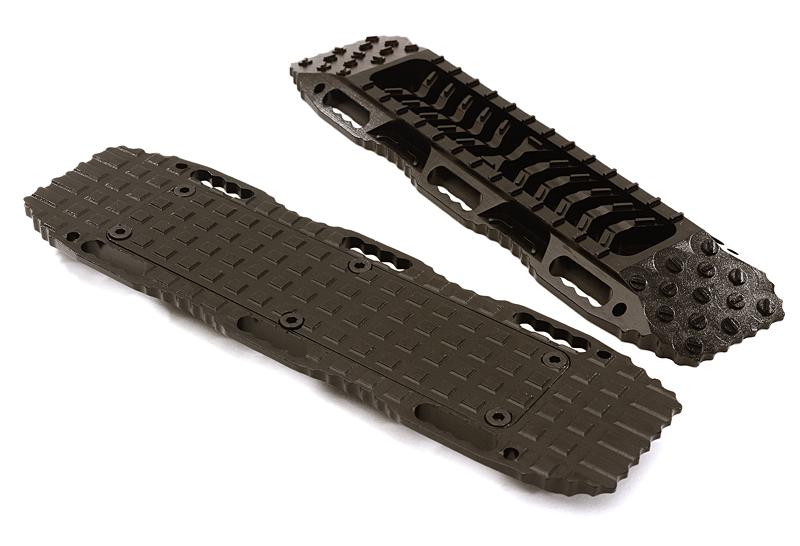 C27305BLACK Realistic Alloy Vehicle Extraction & Recovery Boards for 1/10 Scale Off-Road - Image 1