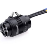 Surpass 2958 Sensorless Brushless Motor 6500kV w/3.17mm Shaft & 29S Water Jacket