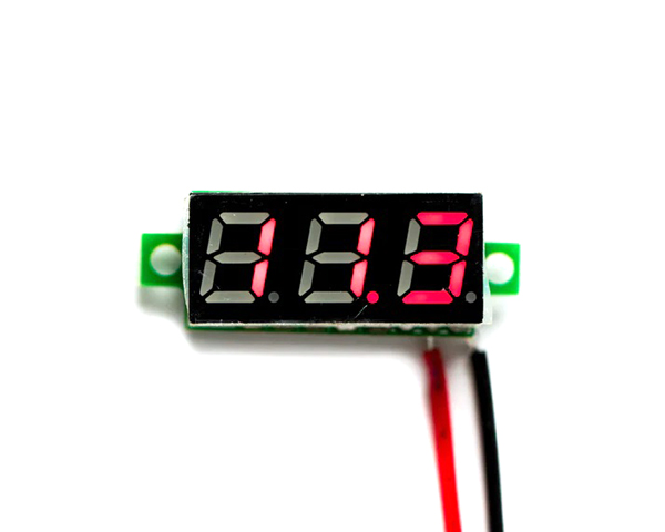 C32468RED Precision Voltmeter Color LED Display 3.00V-30.0VDC - Image 1
